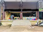 Bank, showroom, mall jaise kamo ke liye rent me dena hain
