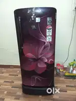 LG fridge selling