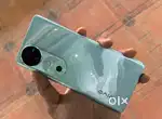 Vivo v40 8gb + 256gb variant,6 to 7 months used mobile ,new condition