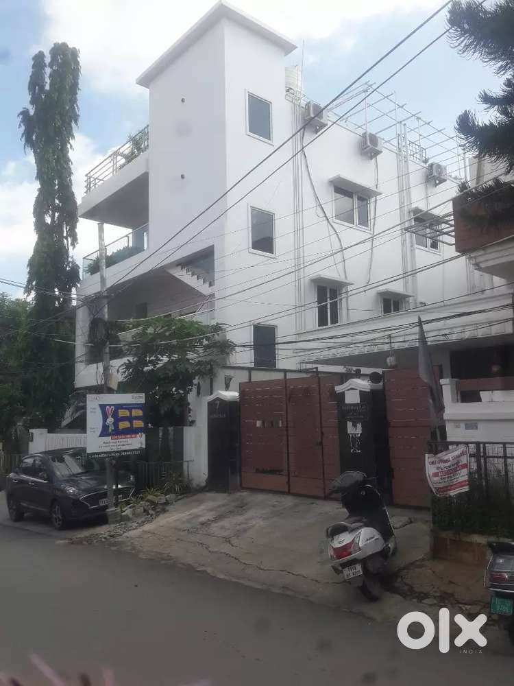 Independent  bungalow  3bhk  nr tirmulgherry  x  road  ready to  move