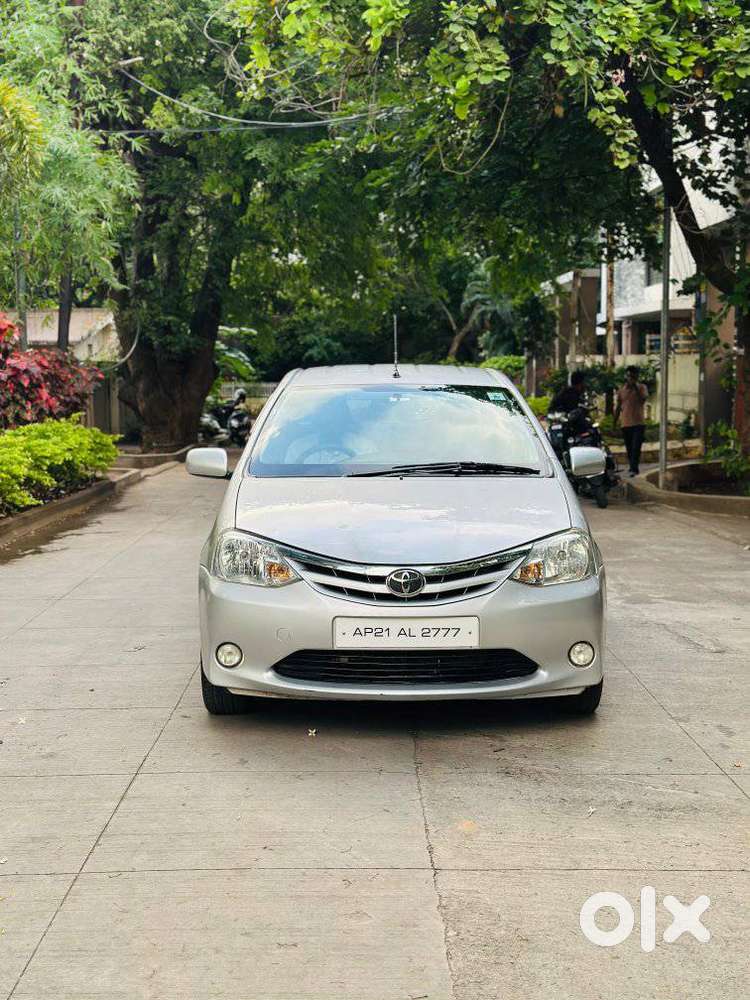 Toyota Etios 2010-2012 V, 2011, Petrol