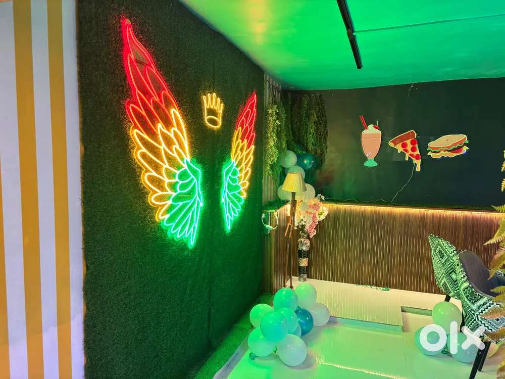 Running furnished restaurant for rent