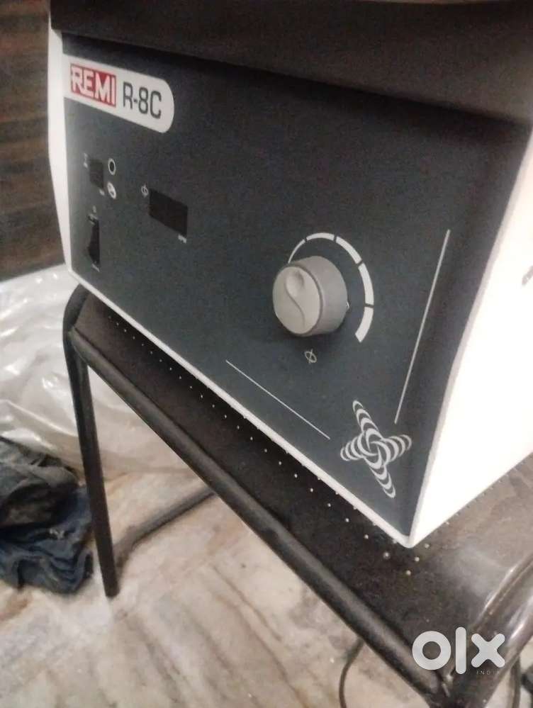 Centrifugal machine remi