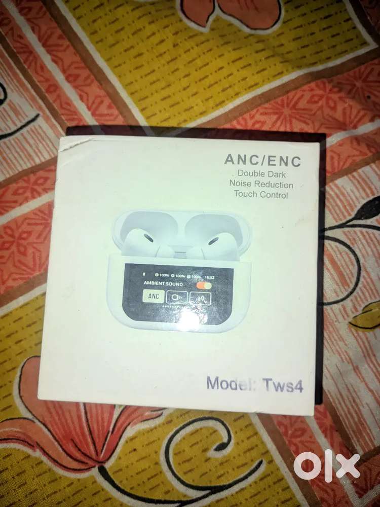 Display EARBUDS