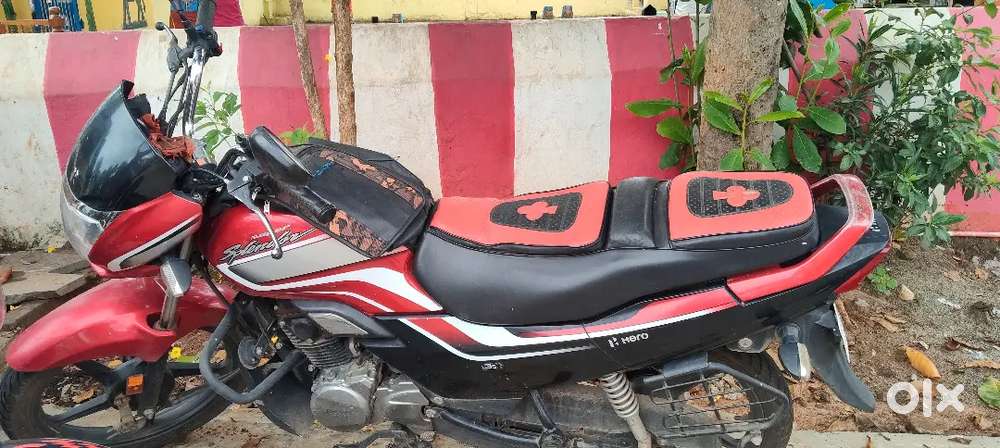 Brand : Hero super Splendor model: 2022