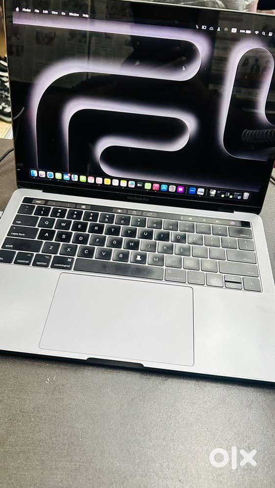 Selling my macbook pro in very good condition