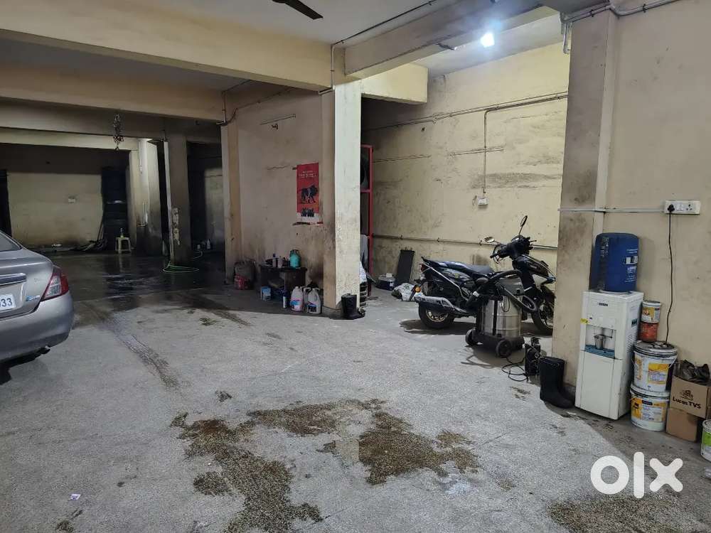 Godown for rent it can be used for shops too