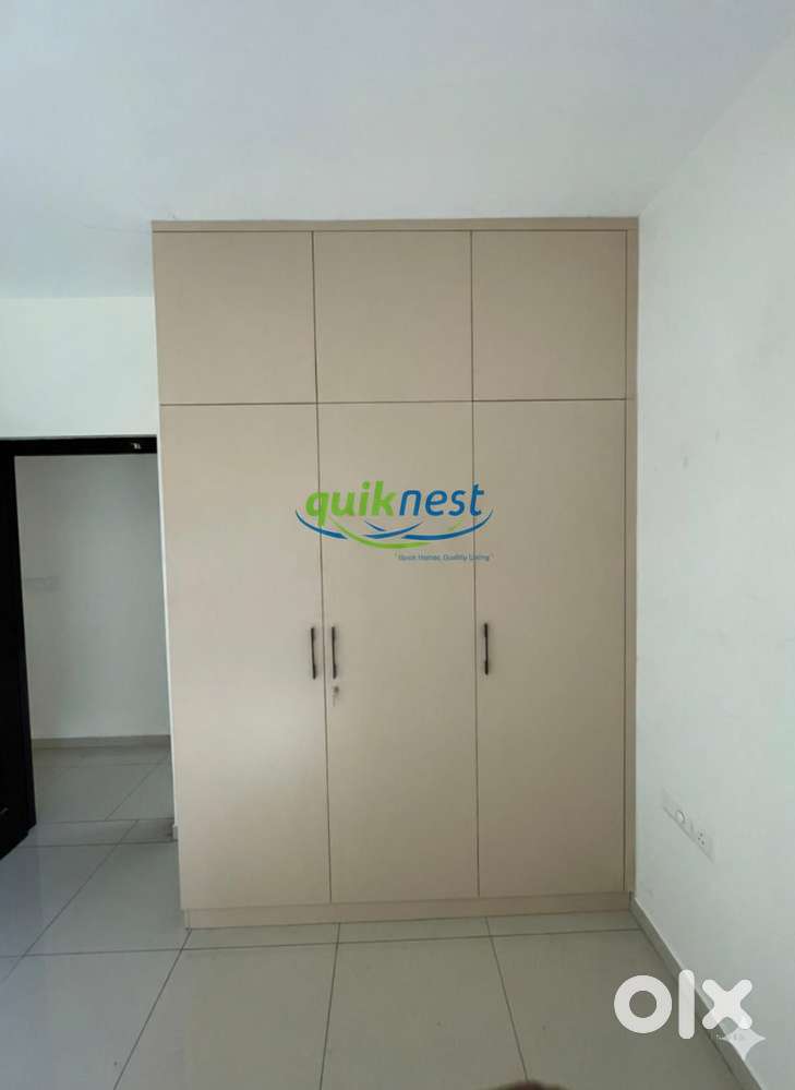 2.5 BHK Semi-Furnished Apartment for Lease in Whitefield – East Facing