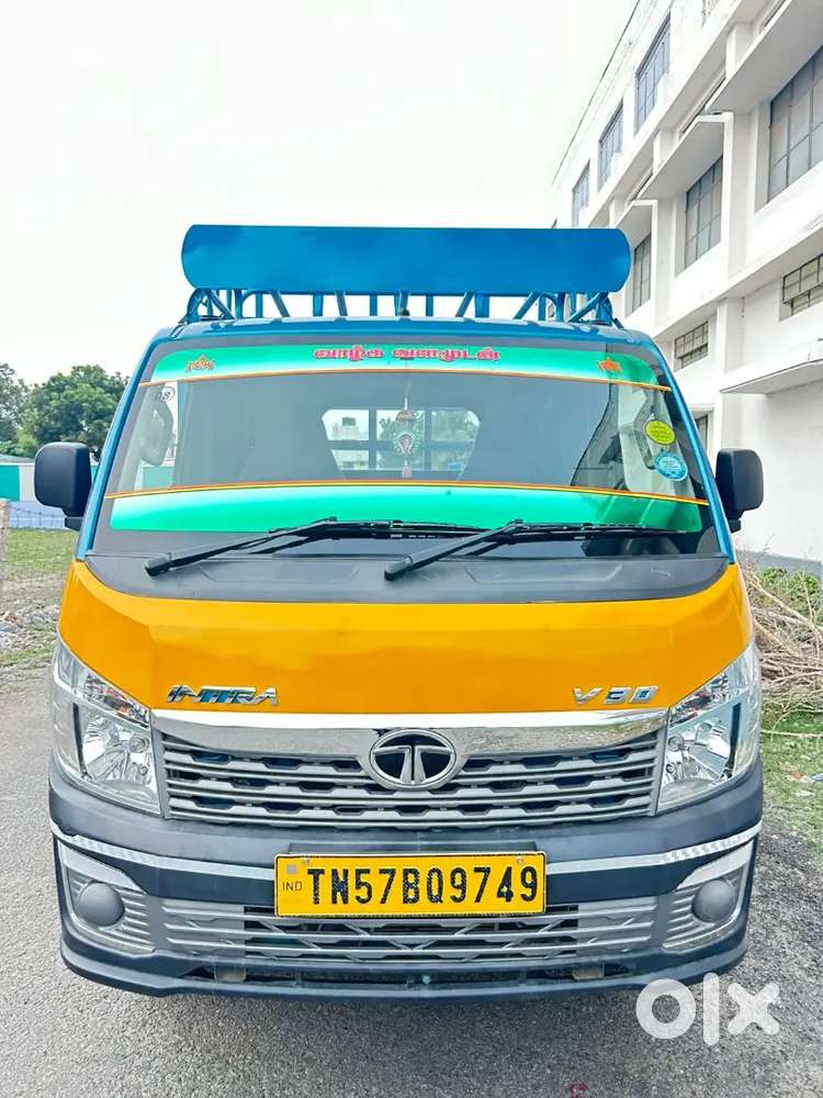 tata intra v30 vehicle