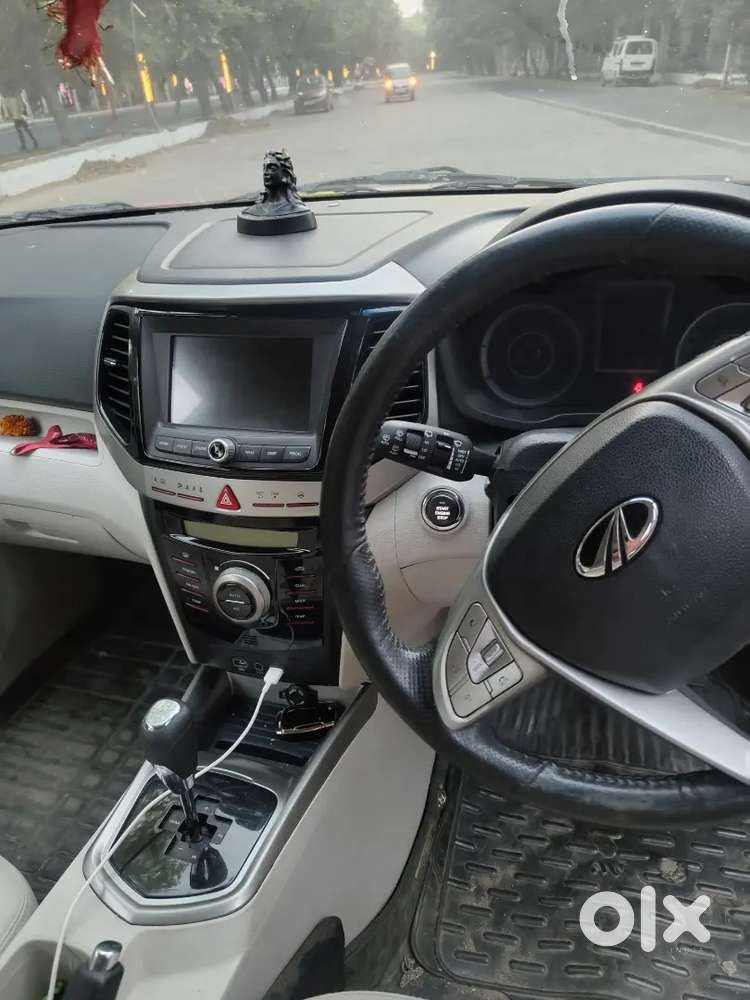 Top model lady driven car automatic  with sunroof