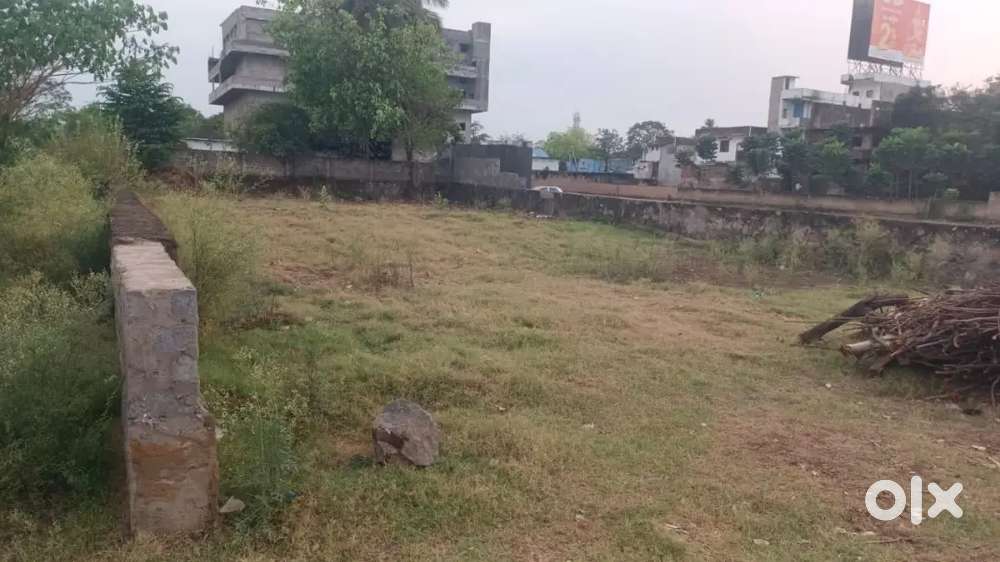 రాజమండ్రి బొమ్మూరు కి 5km లో.. Plots for sales ఒక గజం రేటు 7,000