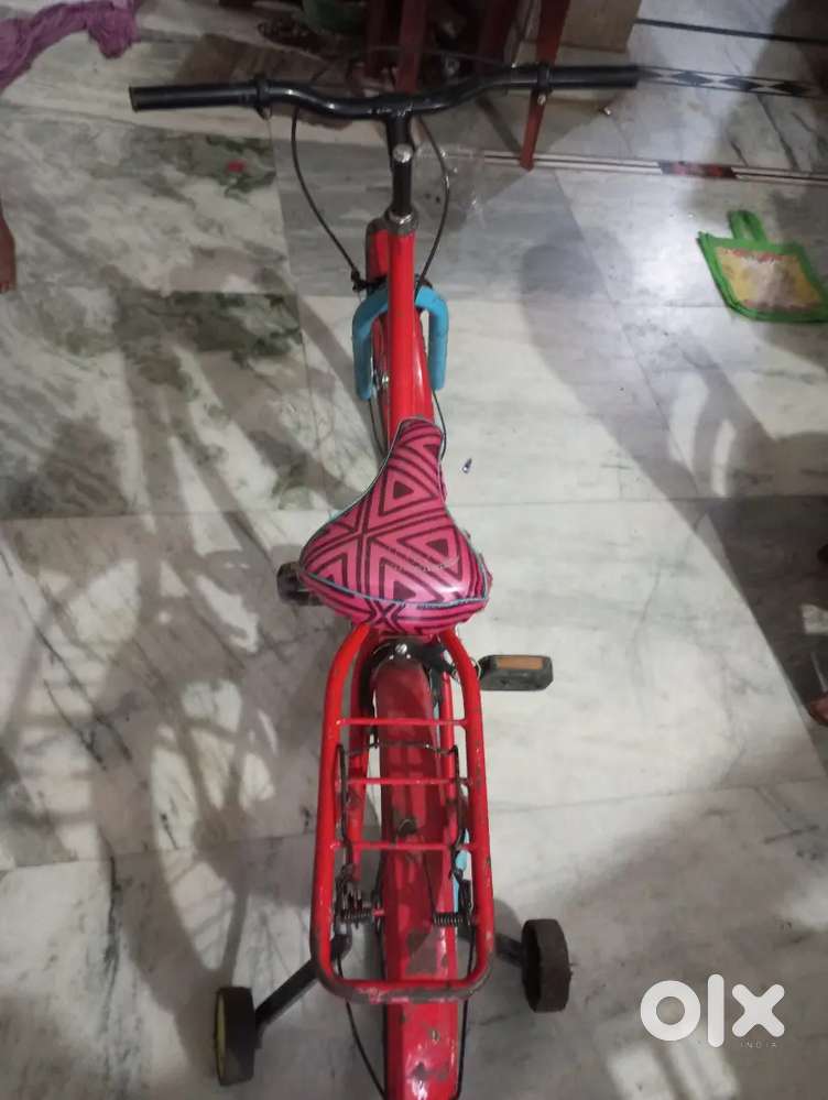 DNS kids cycle, new handle , tyre tube, break set, training wheel