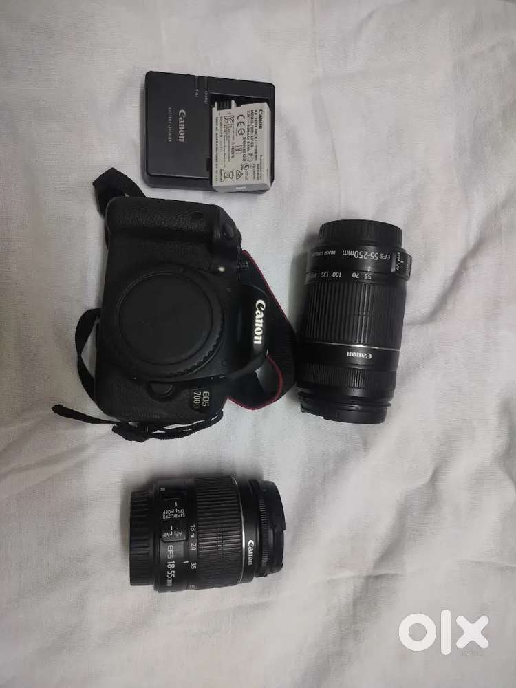 Canon 700D camera brand new for sale urgent moving abroad