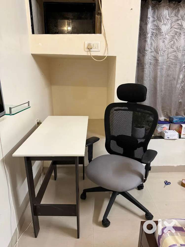 Study Table with Comfortable Chair – excellent Condition