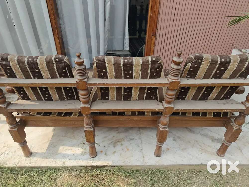 Sofa set 5 seater