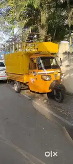3 wheeler loading tempo