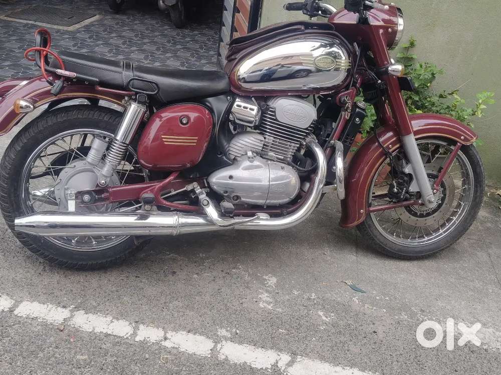 Jawa standard 300c retro model