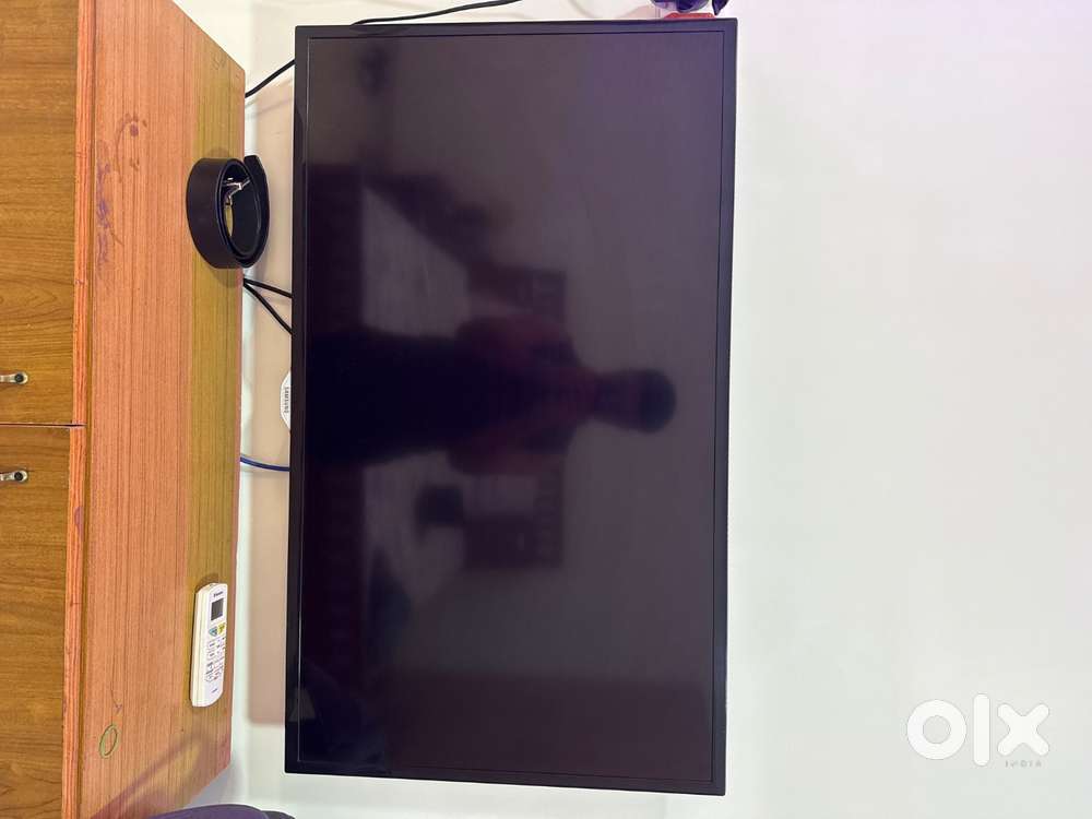 Samsung 43 inches smart tv
