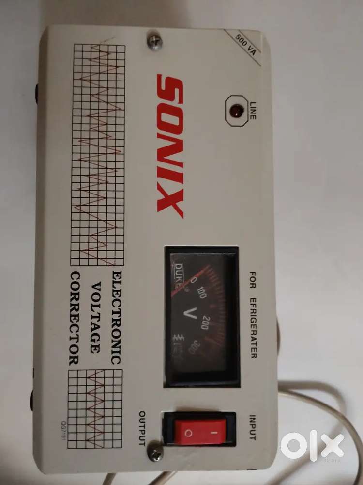 Voltage corrector