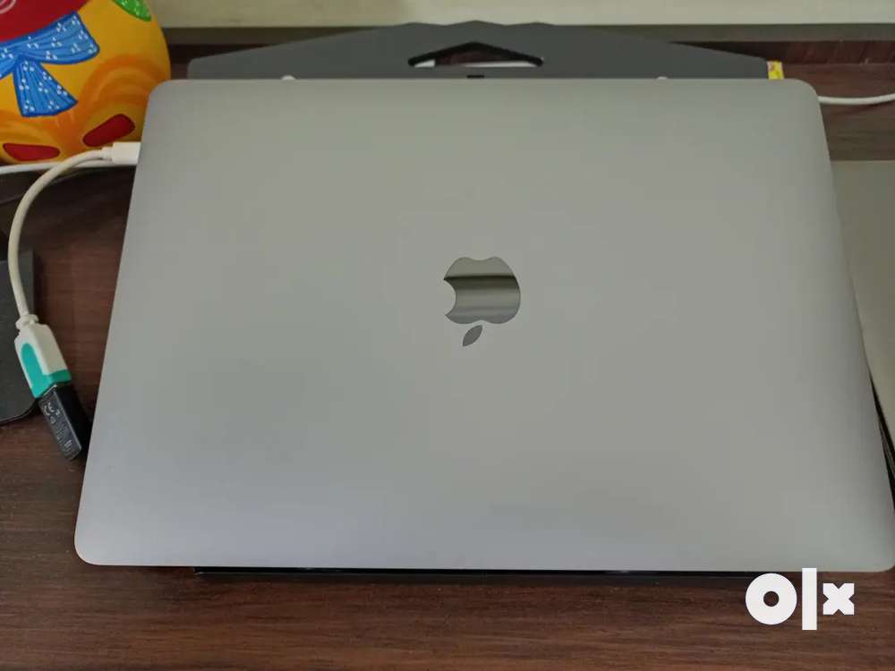 Apple MacBook Pro -  M1 chip
