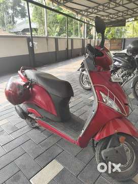 Hero maestro scooter good condition lady driven for sale