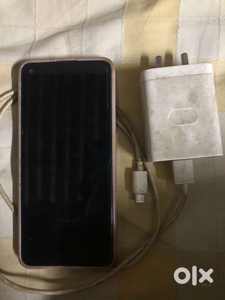 Opop f19 4g 6 128gb