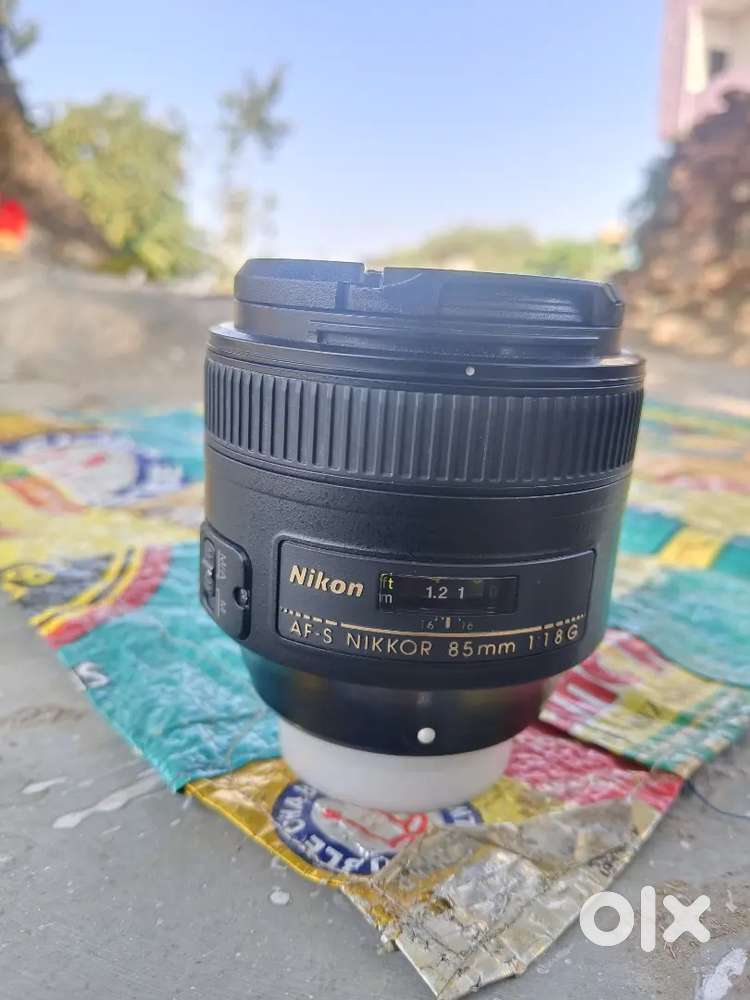 Nikon 85 mm Lens