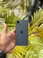 Iphone 16e 128GB 100BH 9 Months Warranty Remaining With Full Box