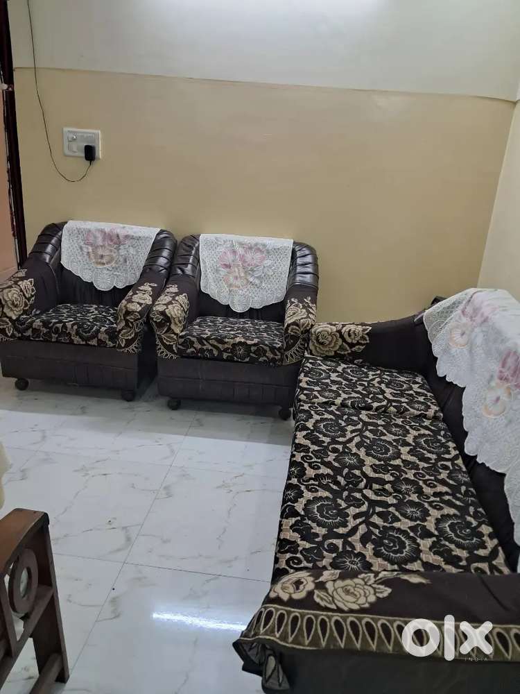 5 Seater sofa,Dinning Table, Air Conditioner,Giller, Cooler