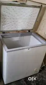Selling deep freezer