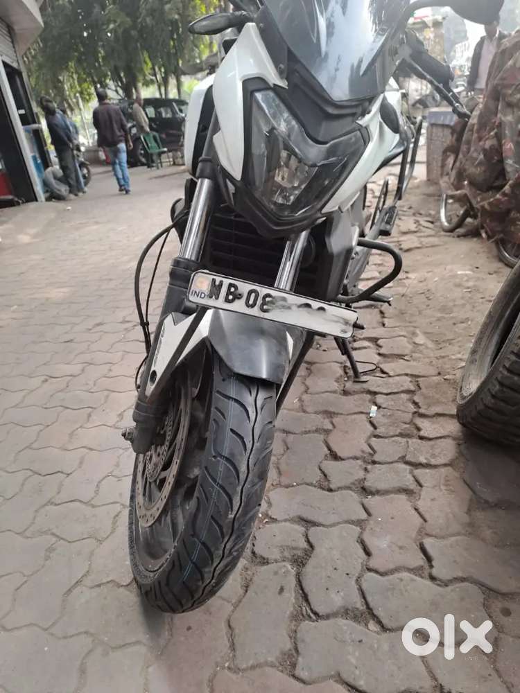 Bajaj Dominar 400 Dual ABS