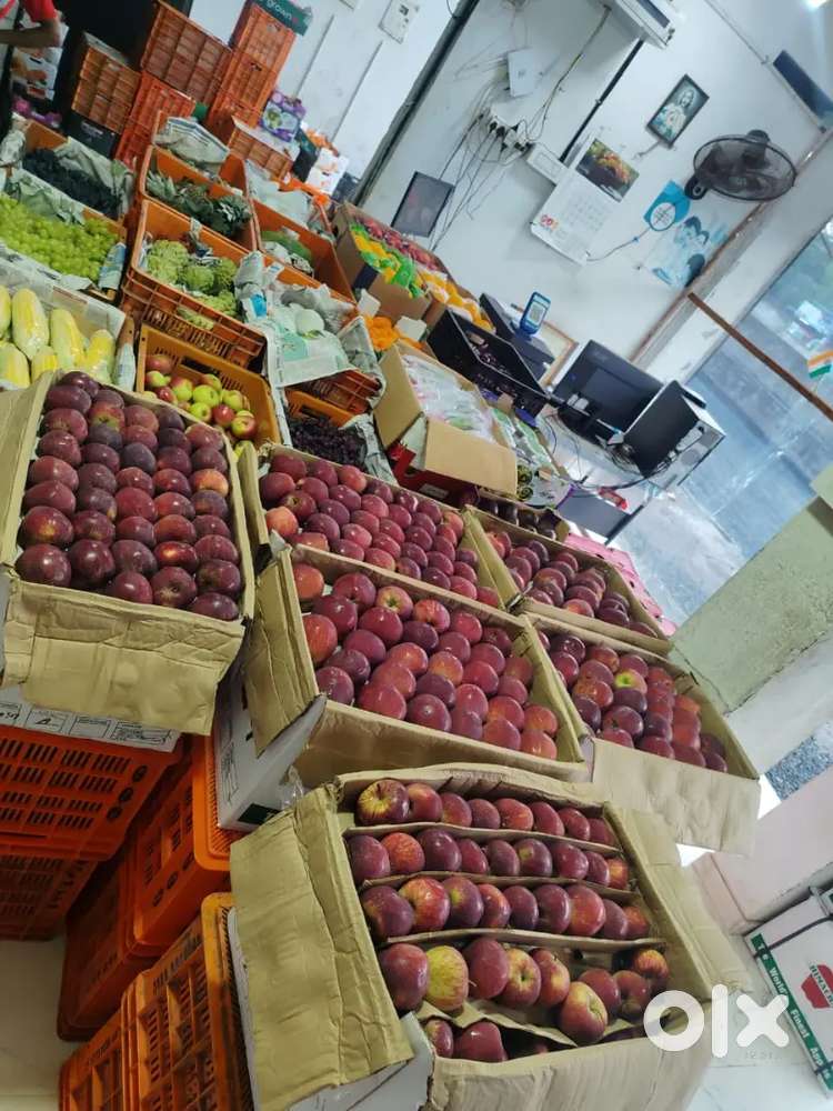 Bakery sails (M&F) experience staff
