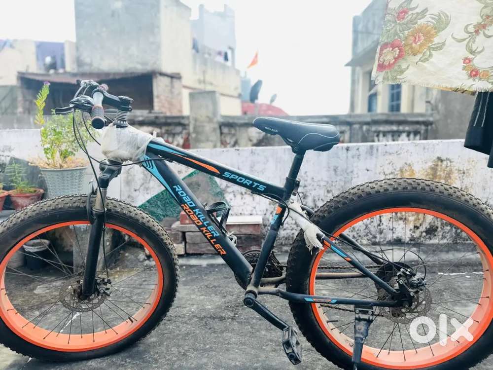 Cycle for sale still cover not remove