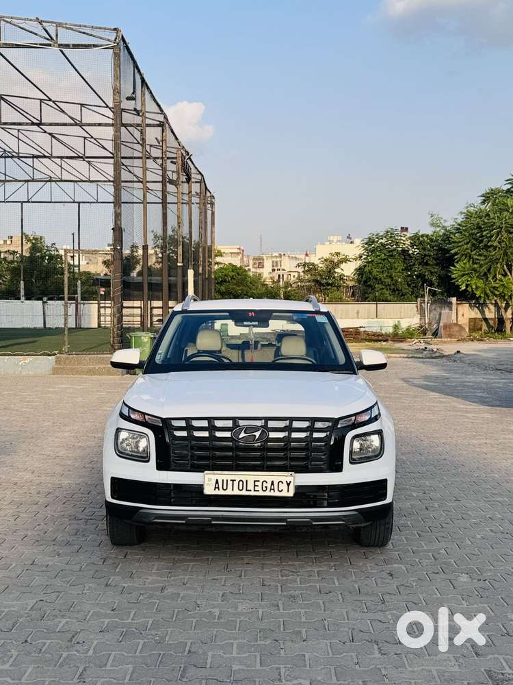 Hyundai Venue S 1.2 Petrol, 2024, Petrol