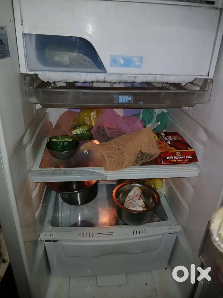 Single door godrej refrigerator