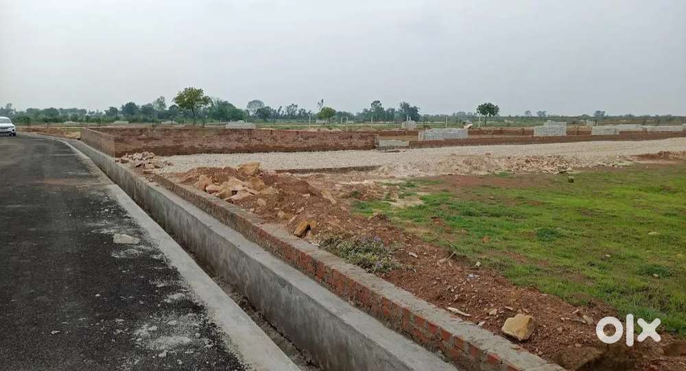 Prime location on highway Primium gated Society