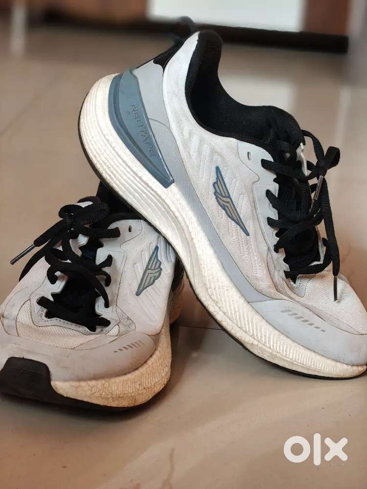 REDTAPE Branded Shoes in Excellent Condition – Only ₹1600!