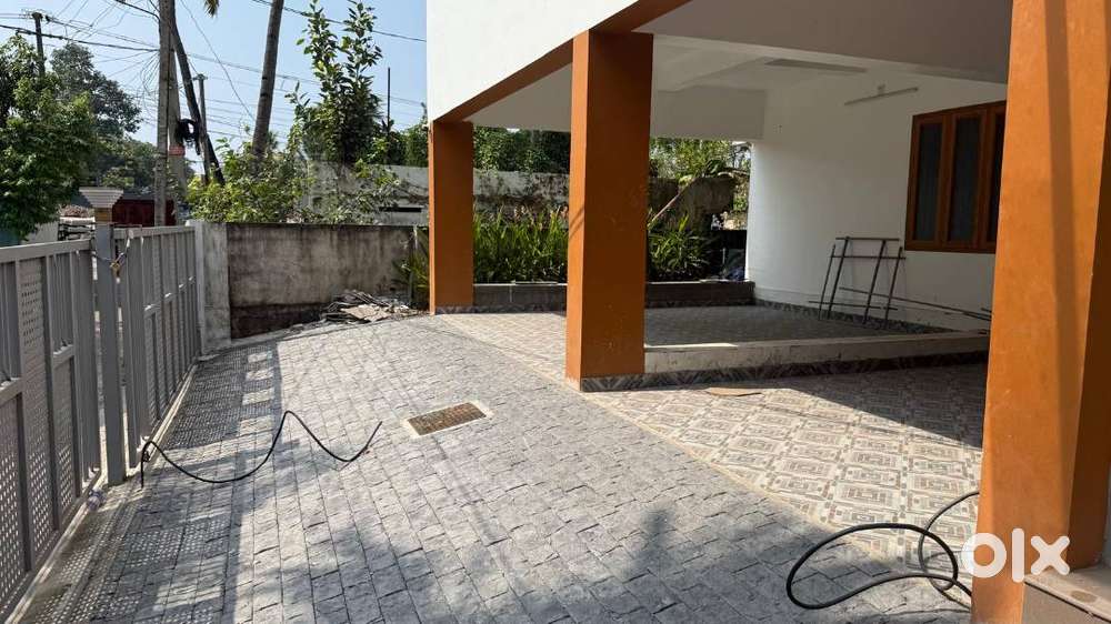 New 2BHK & 3BHK near Eanchakkal