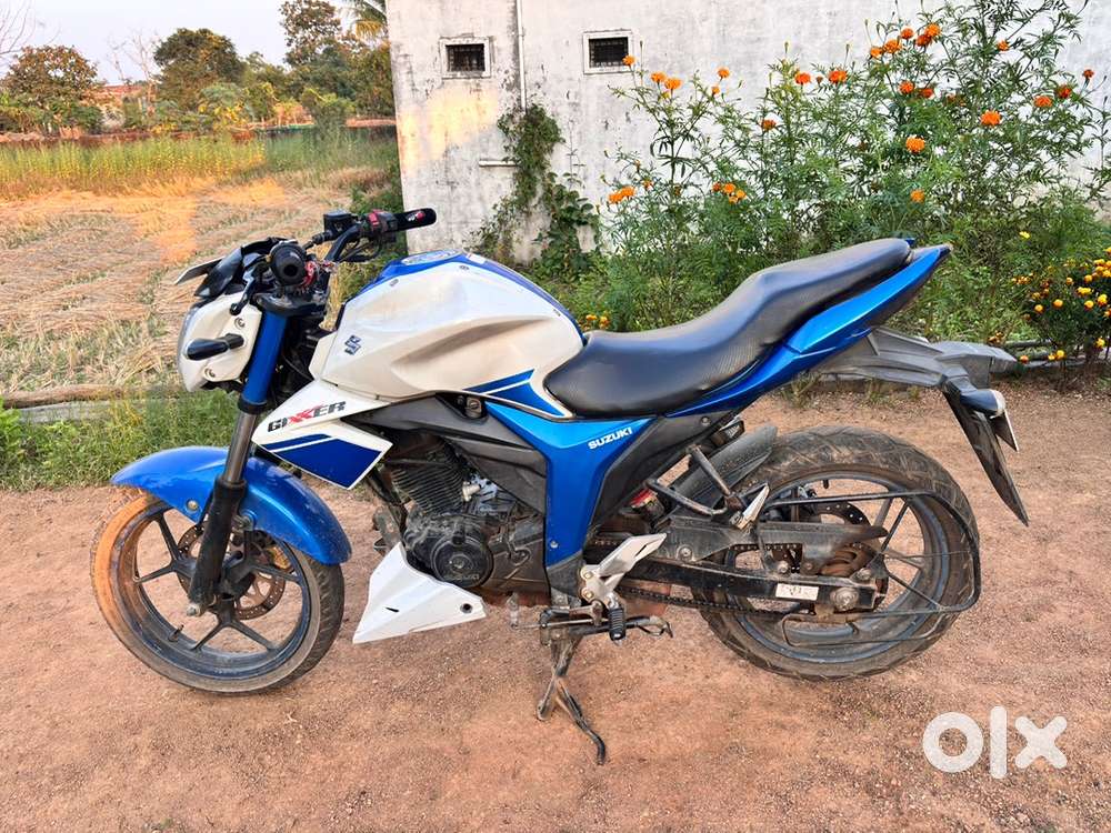 SUZUKI GIXXER DUAL DISC 2018 MODEL SUPERB CONDITION 45000 DRIVEN