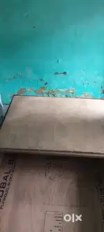 Bilkul nya 4/6 box duble bed hai sirf 3 mahine purana hai