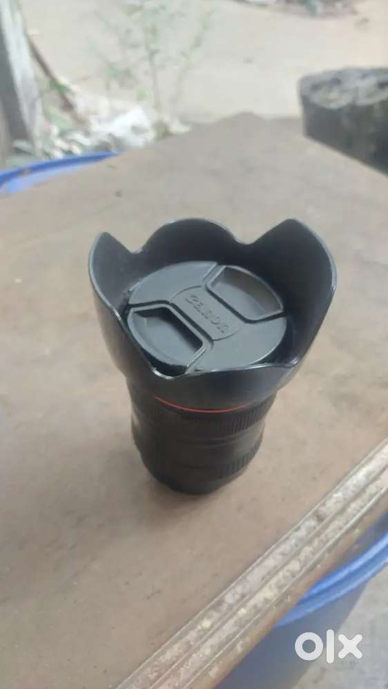 Canon 20-105 f4.0 lene mint condition