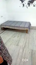 Room for rent available for students and working people