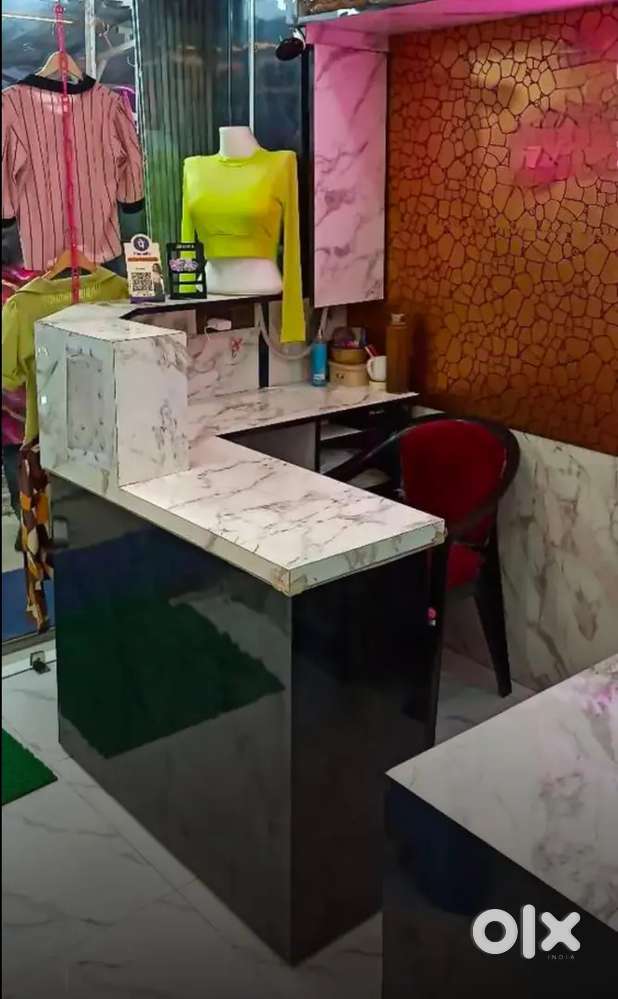 Park market, hirapur