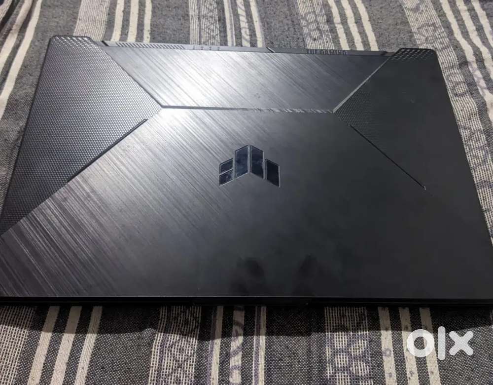 Asus tuf gaming a17 (8gb/512gb SSD)