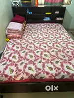 Qneen size bed