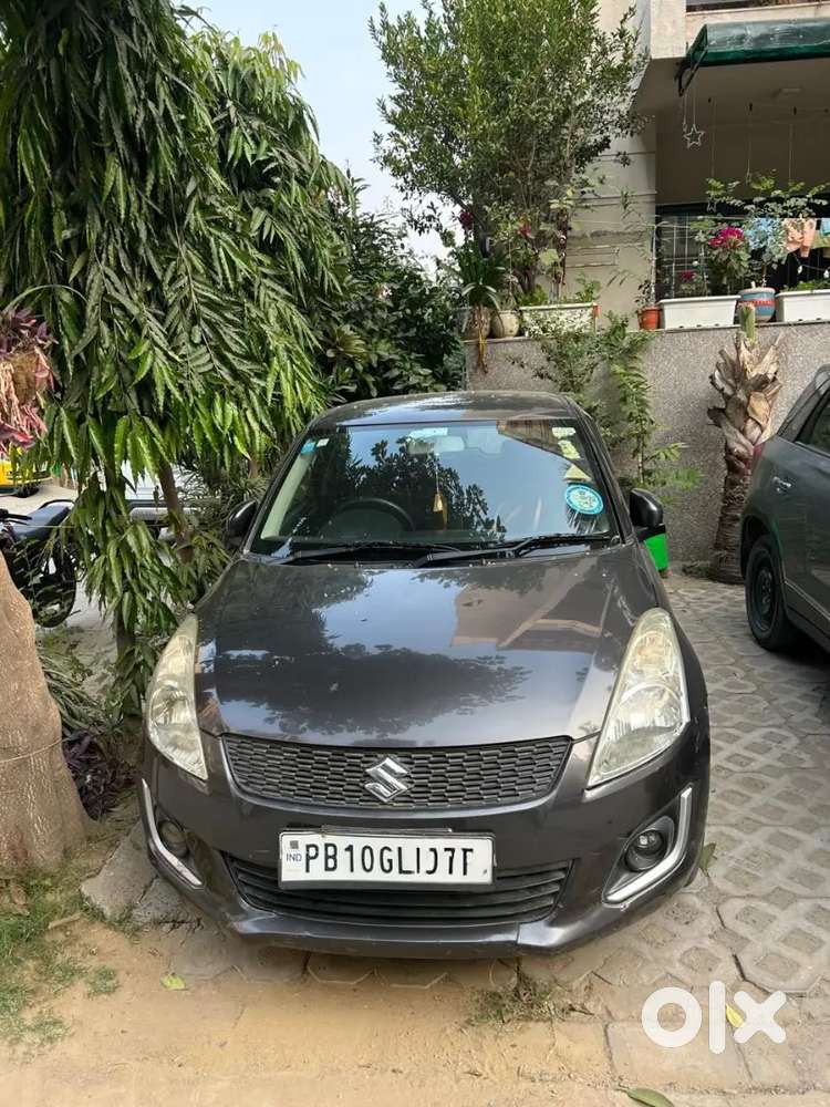 Maruti Suzuki Swift 2017 Diesel 71000 Km Driven mint condition
