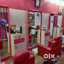 spa parlour