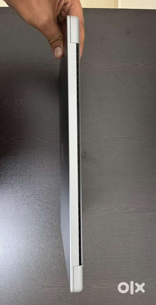 Selling my MacBook Pro 16” (2021, M1 Pro, 16GB/512GB)