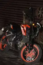 DUKE 125  all mentain