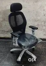 Brand New Office Revolving Chair with Head Rest High quality strong an